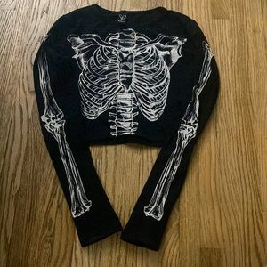 Crop Skelton top